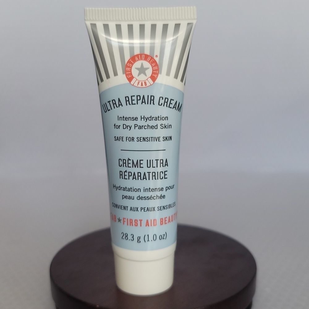 FAB • First Aid Beauty • Ultra Repair Cream Hydration for Parched Skin - 1 fl oz